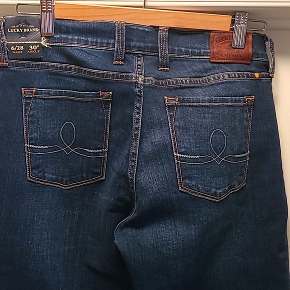 Lucky Sofia Boot jeans - Picture 8 of 14